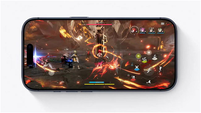 Chơi game nặng mượt mà, không giật lag.