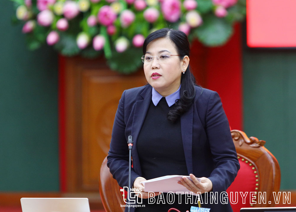 Đồng chí Bí thư Tỉnh ủy Nguyễn Thanh Hải phát biểu quán triệt đến cán bộ, đảng viên trong tỉnh sau hai ngày học tập Nghị quyết.