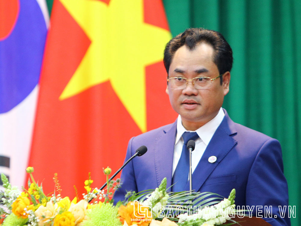 Đồng chí Chủ tịch UBND tỉnh Thái Nguyên Trịnh Việt Hùng phát biểu tại buổi Lễ.