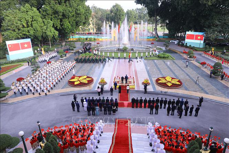 Quang cảnh Lễ đón chính thức Tổng Bí thư, Chủ tịch nước Trung Quốc Tập Cận Bình. Ảnh: Văn Điệp/TTXVN