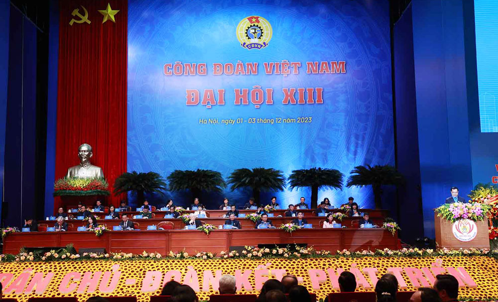 Đại hội Công đoàn Việt Nam lần thứ XIII, nhiệm kỳ 2023-2028, bước vào phiên trọng thể.