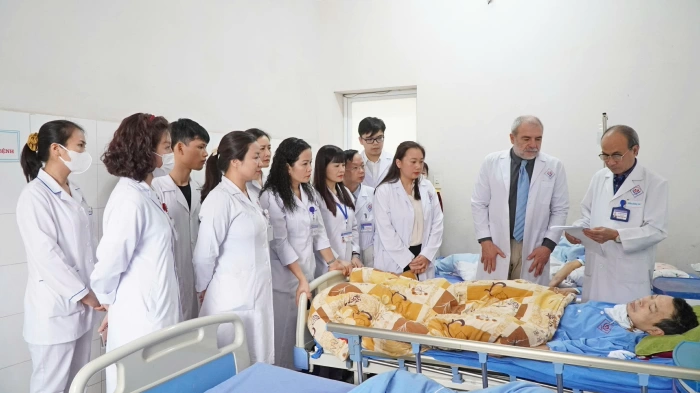 Kết nối chuyên môn quốc tế trong lĩnh vực dinh dưỡng lâm sàng