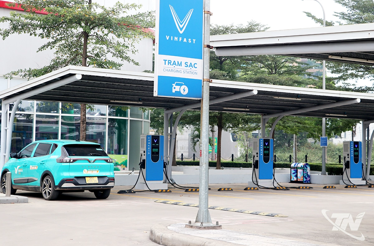 Trạm sạc xe điện tại Thái Nguyên đang được mở rộng theo hướng xã hội hóa, đáp ứng nhu cầu phát triển phương tiện xanh và mục tiêu xây dựng giao thông thông minh.