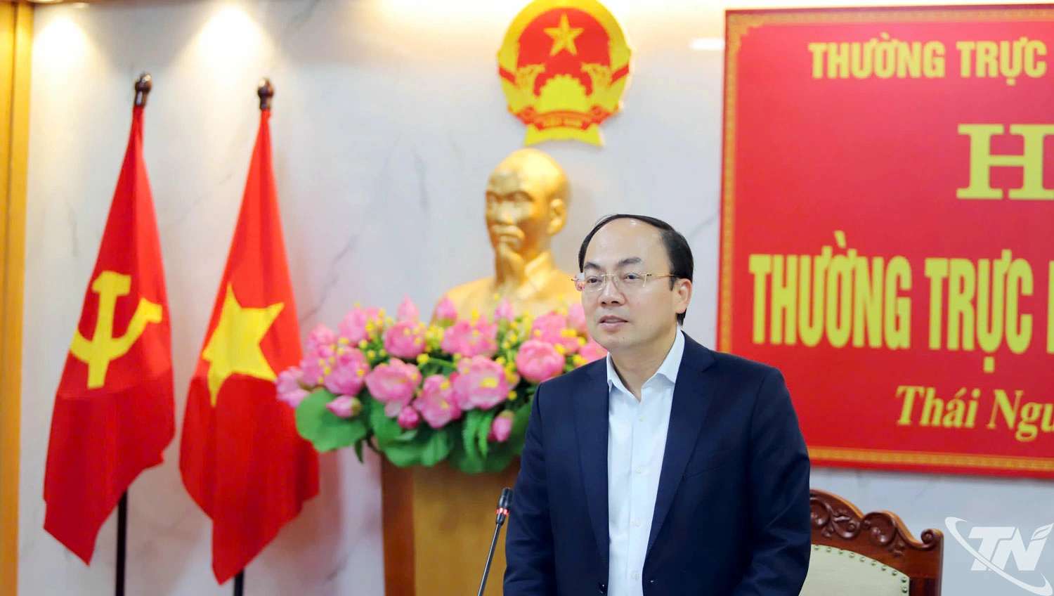 Đồng chí Nguyễn Đăng Bình phát biểu kết luận Hội nghị.