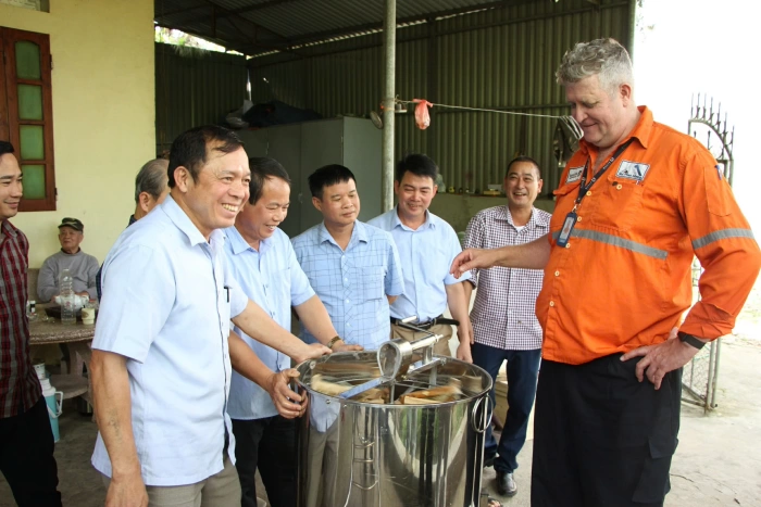 Doanh nghiệp góp sức cho hành trình giảm nghèo