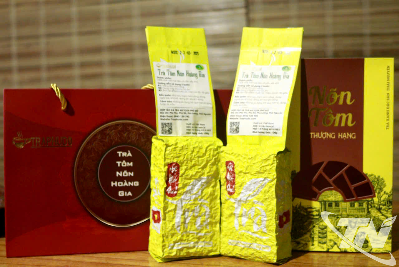 Sản phẩm Trà tôm nõn Hoàng Gia của HTX trà an 
toàn Phú Đô (xã Vô Tranh) vinh dự đoạt giải Đồng 
tại Cuộc thi Golden Leaf Awards năm 2024. 