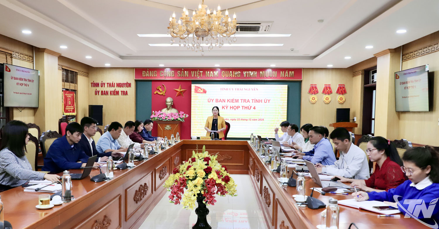 Quang cảnh Kỳ họp