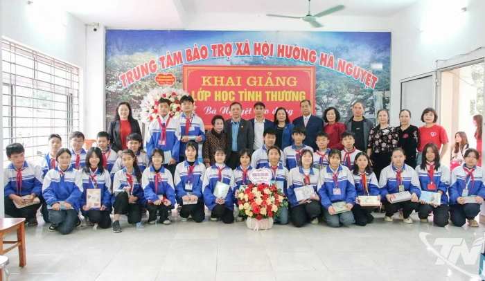 Trung tâm Bảo trợ xã hội Hường Hà Nguyệt khai giảng lớp học tình thương