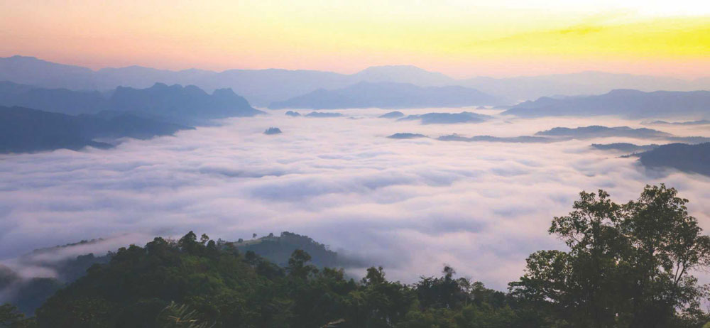 Sông mây. Ảnh: H.H