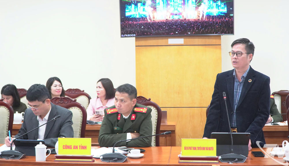 Đại diện lãnh đạo các đơn vị phát biểu tại cuộc họp