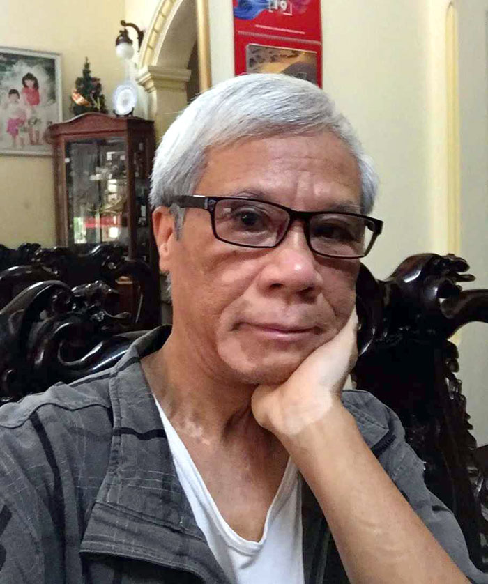 Nhà thơ Hồ Triệu Sơn