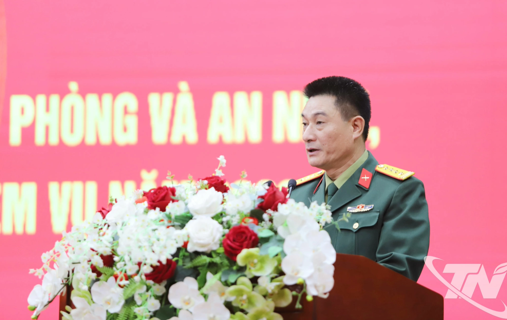 Đại tá Ngô Tuấn Anh, Chỉ huy trưởng Bộ Chỉ huy Quân sự tỉnh, phát biểu.