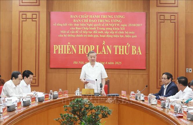 Tổng Bí thư Tô Lâm chủ trì Phiên họp thứ ba Ban Chỉ đạo Trung ương về Nghị quyết 18. Ảnh: Thống Nhất/TTXVN