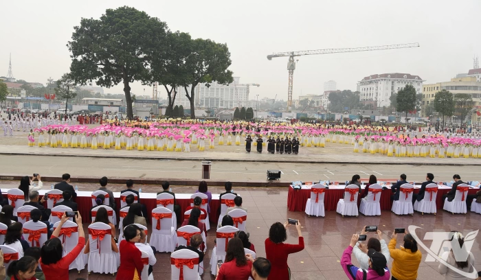 Gần 1.000 vận động viên tham gia Đại hội Thể dục thể thao phường Phan Đình Phùng