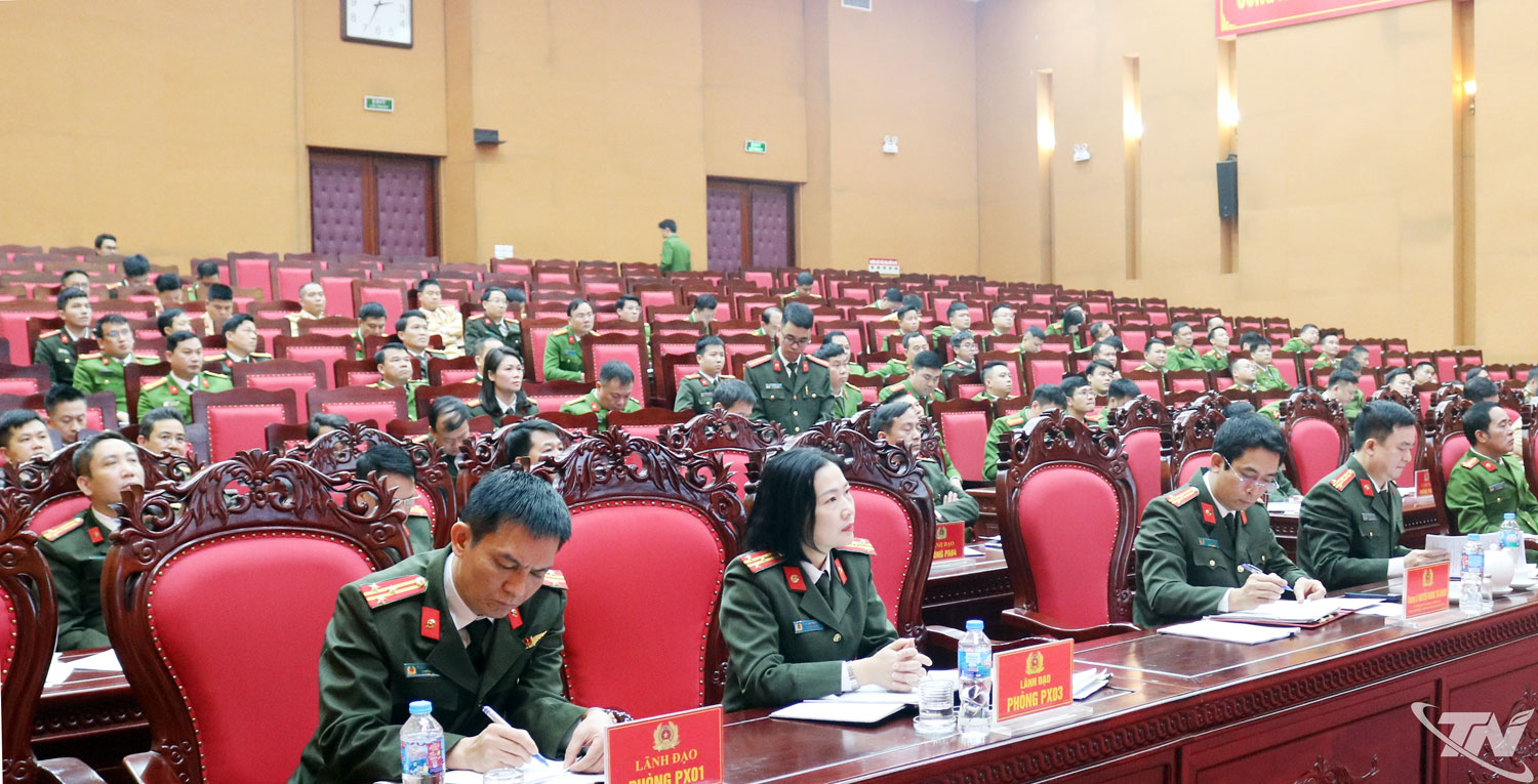 Dự hội nghị có các đồng chí trong Ban Giám đốc Công an tỉnh; lãnh đạo các phòng nghiệp vụ; lãnh đạo Công an các xã, phường nơi diễn ra các sự kiện và các thành viên chủ chốt trong phương án bảo đảm ANTT theo chỉ đạo của Giám đốc Công an tỉnh.