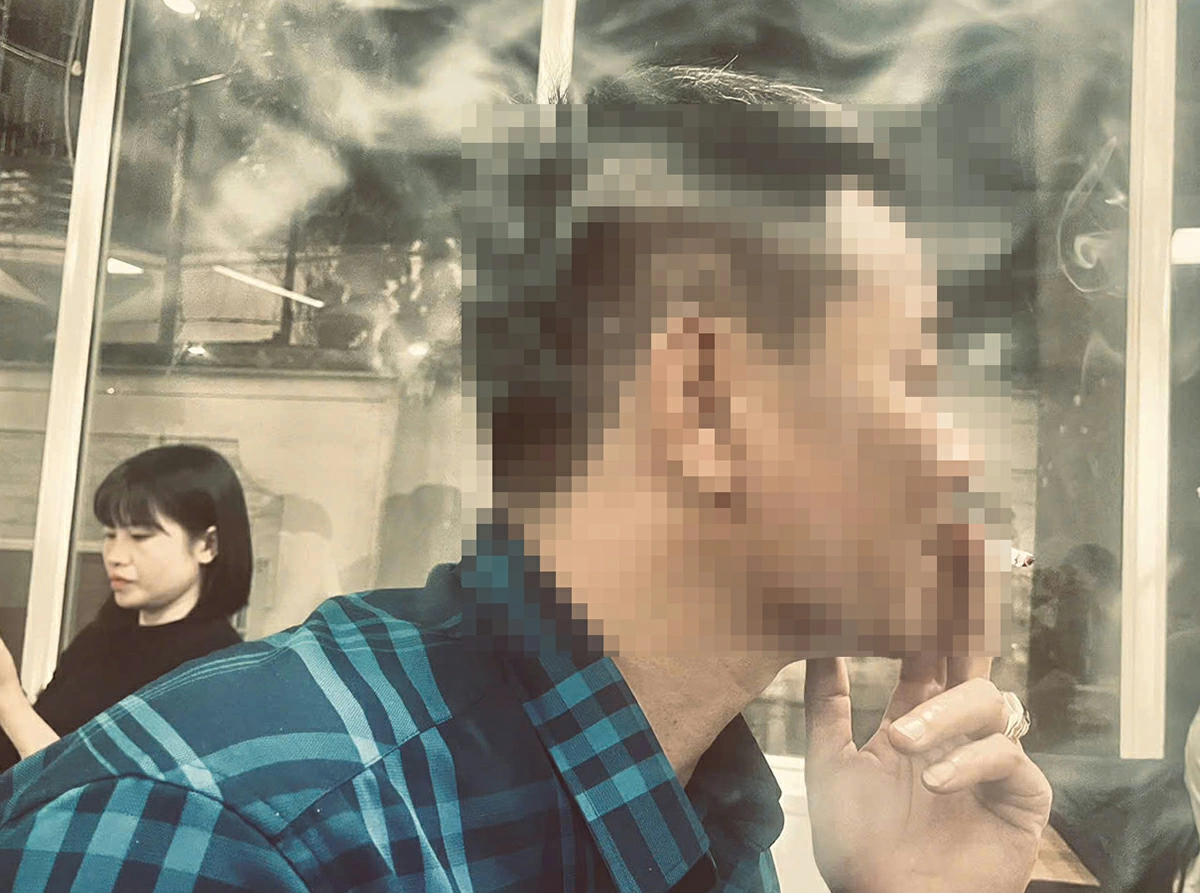 Người dân vẫn sử dụng thuốc lá tại nhiều nơi công cộng ở Thái Nguyên.