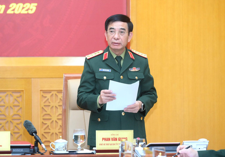 Đại tướng Phan Văn Giang phát biểu tại Hội nghị.