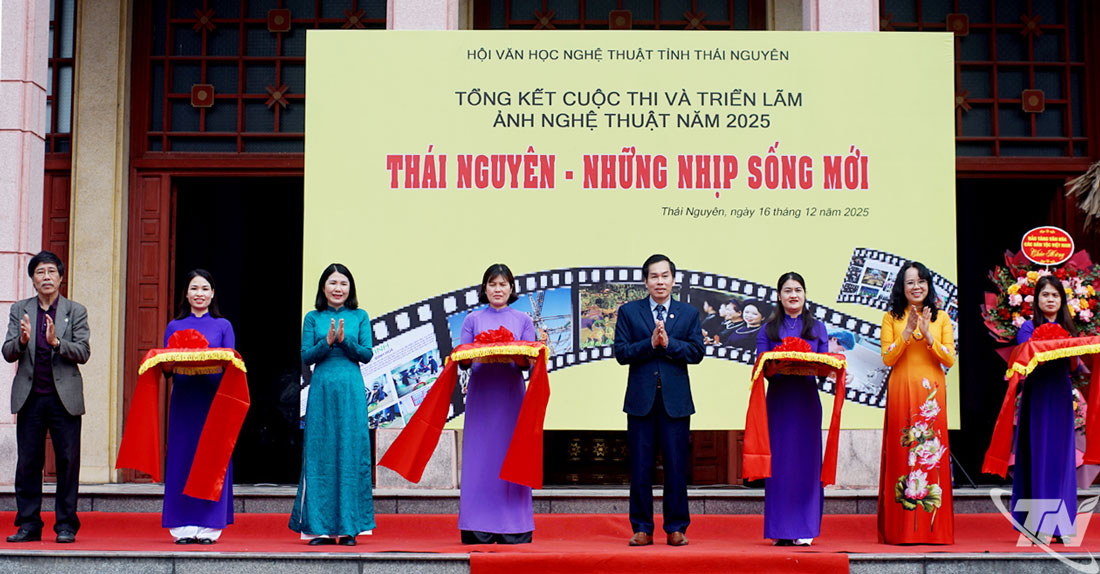 Triển lãm ảnh nghệ thuật Thái Nguyên - Những nhịp sống mới