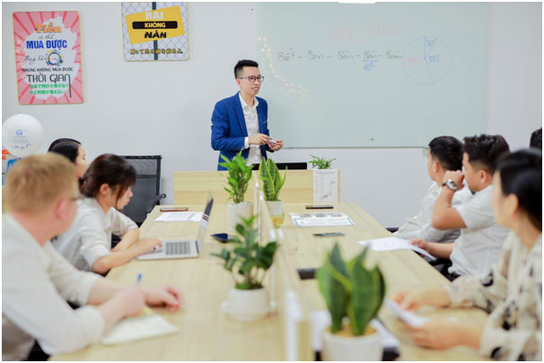 Giám đốc Nguyễn Thanh Bình tin rằng, sự chân thành và trách nhiệm chính là chìa khóa giữ vững thương hiệu trong lòng khách hàng.