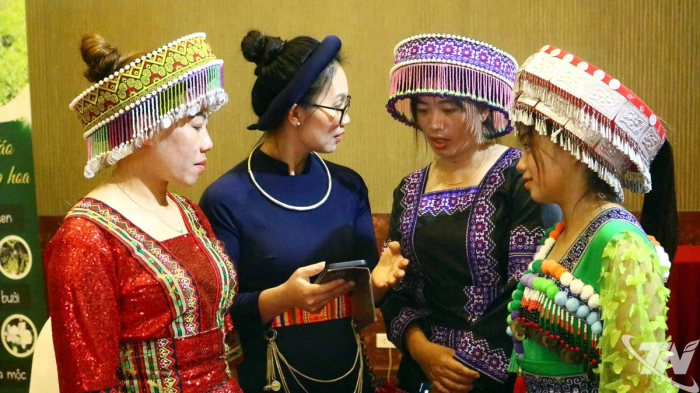 Gieo yêu thương từ cách ứng xử của cha mẹ