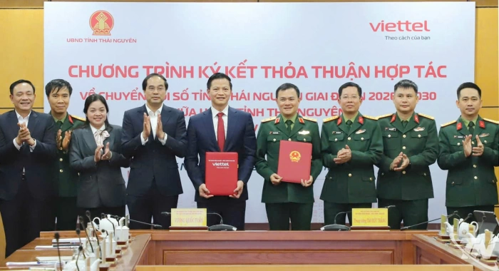 Thái Nguyên và Viettel ký thỏa thuận hợp tác thúc đẩy chuyển đổi số