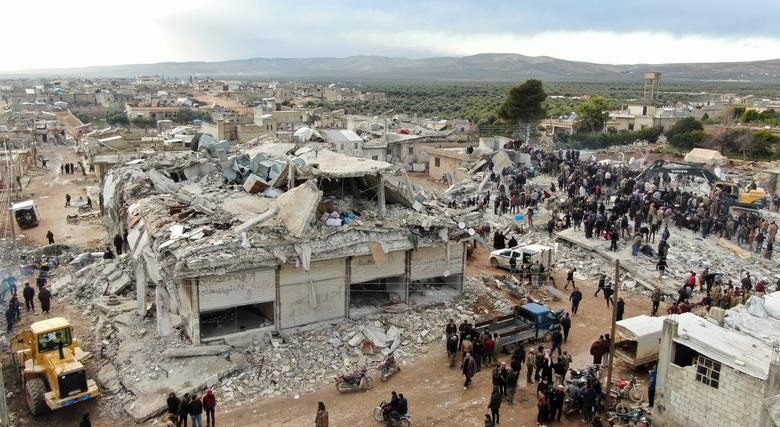[Ảnh] Nỗ lực tìm kiếm người sống sót sau trận động đất ở Thổ Nhĩ Kỳ và Syria ảnh 10