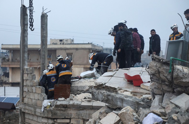[Ảnh] Thổ Nhĩ Kỳ và Syria hứng chịu thiệt hại thảm khốc trong trận động đất độ lớn 7,9 ảnh 8