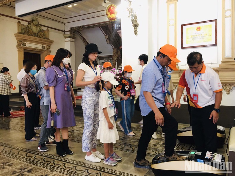 Các điểm tham quan tại TP Hồ Chí Minh hút khách trong dịp nghỉ lễ 30/4 và 1/5 ảnh 4