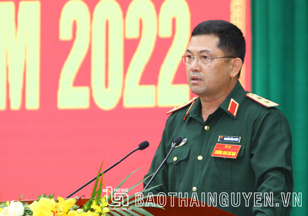 Trung tướng Nguyễn Hồng Thái, Ủy viên Trung ương Đảng, Tư lệnh Quân khu 1, Trưởng Ban Chỉ đạo diễn tập Quân khu, phát biểu khai mạc diễn tập.