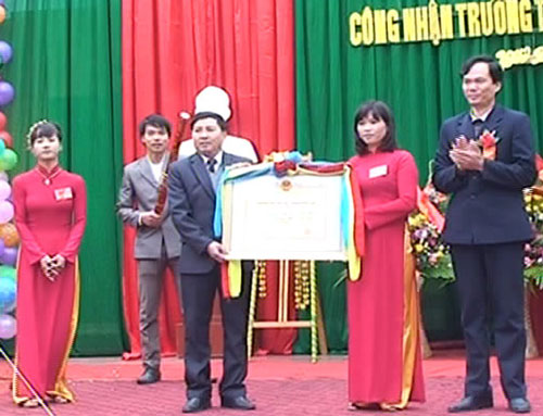 Trường Tiểu học Yên Đổ II đón nhận chuẩn Quốc gia mức độ I