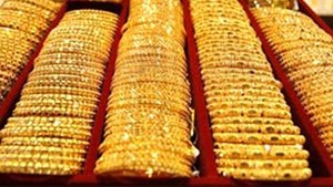 Giá vàng giảm gần 900.000 đồng/lượng tuần này