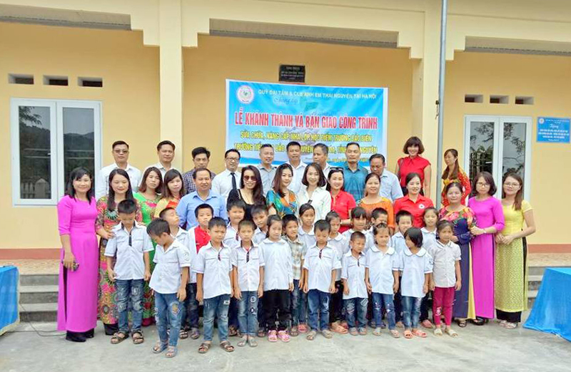 Bàn giao công trình sửa chữa, nâng cấp phòng học tại điểm trường Bảo Biên