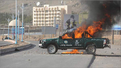 Bạo lực gia tăng tại Afghanistan sau vụ lính Mỹ đốt kinh Koran