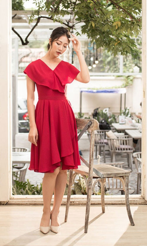 Những mẫu váy đỏ nữ tính quyến rũ cho phái đẹp