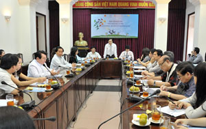 Thi ảnh về "Bảo vệ trẻ em - Hãy chấm dứt lao động trẻ em"