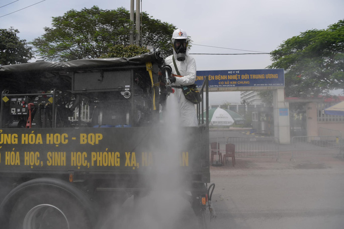 Đã có 42 ca dương tính SARS-CoV-2 tại "ổ dịch" Bệnh viện Bệnh Nhiệt đới Trung ương cơ sở 2