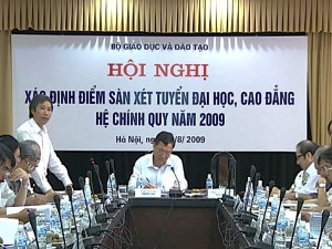 Bộ Giáo dục và Đào tạo công bố điểm sàn vào đại học, cao đẳng năm 2009