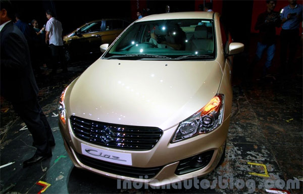 Suzuki, Suzuki Ciaz, Ấn-Độ, Việt-Nam