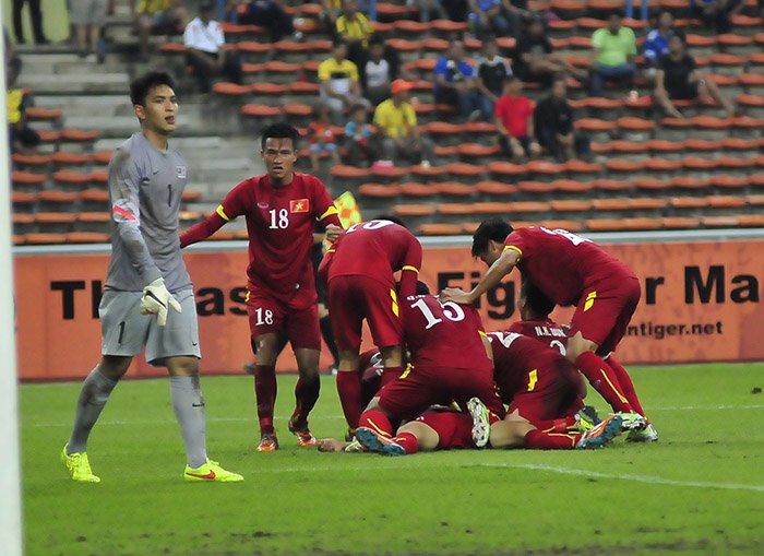 U23 Việt Nam, U23 Malaysia, HLV Miura, Công Phượng