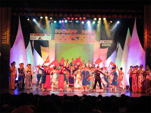 "Bản giao hưởng tình yêu” - Nốt son mừng Ngày hội lớn của đất nước