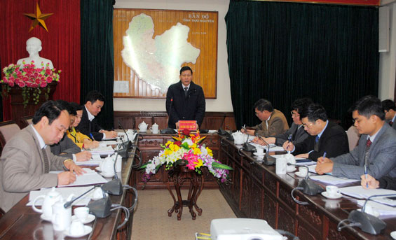 Bàn phương án xây dựng cánh đồng lớn và khu nông nghiệp công nghệ cao