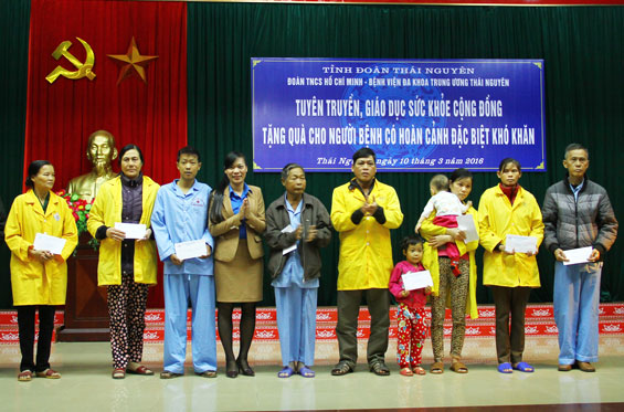 Tuyên truyền, giáo dục sức khỏe cộng đồng