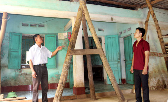 Sớm di dời các hộ dân khỏi vùng nguy hiểm do sụt lún