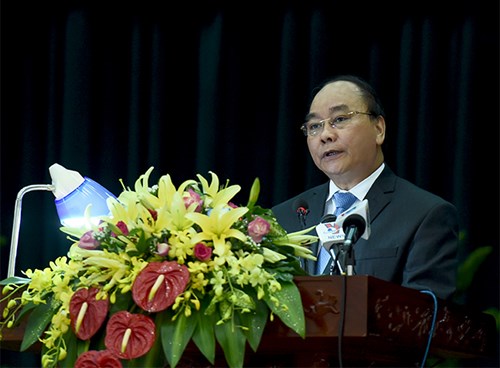 Thủ tướng dự Hội nghị biểu dương người có công với cách mạng tiêu biểu toàn quốc 