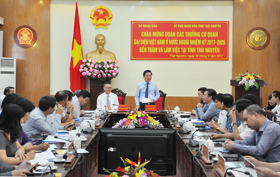 Lãnh đạo Đại sứ quán Việt Nam tại các nước làm việc với tỉnh Thái Nguyên