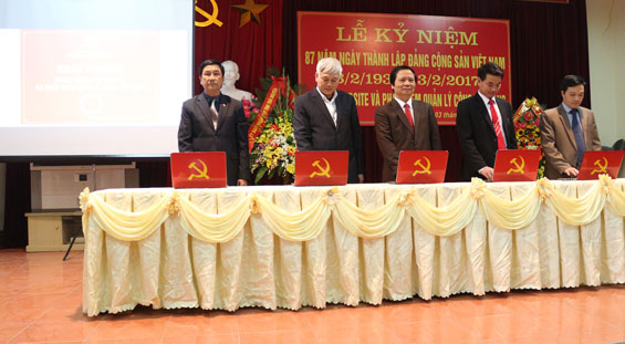 Ra mắt Trang thông tin điện tử và phần mềm quản lý công tác Đảng