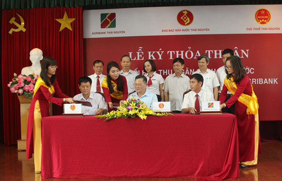 Ký thỏa thuận liên tịch phối hợp thu ngân sách nhà nước