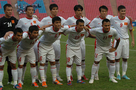 Tuyển Việt Nam giữ vững ngôi vị số 1 Đông Nam Á