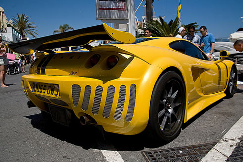 Ascari A10