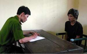 Bắt giữ khẩn cấp ba đối tượng cướp tài sản trong đêm